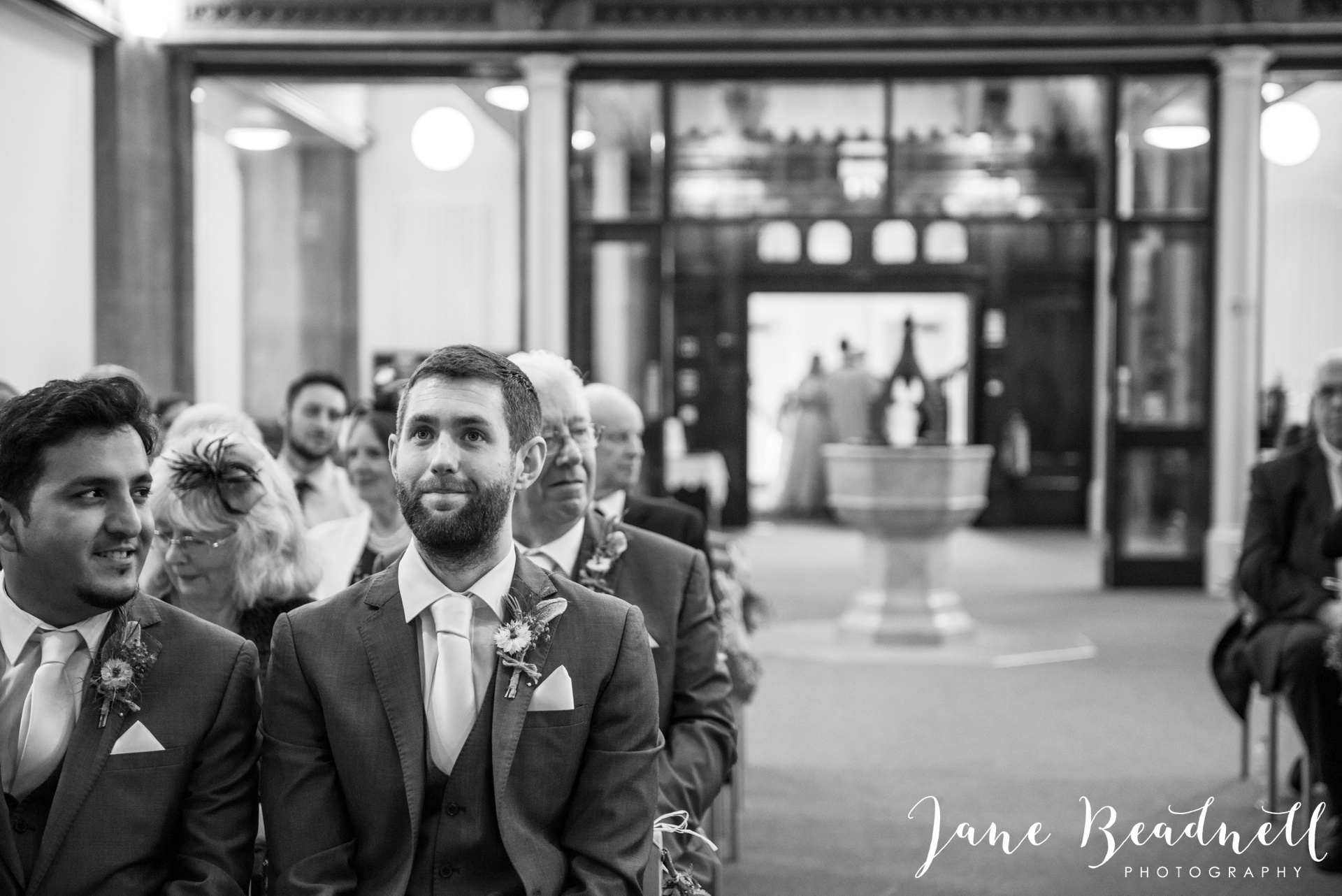 Yorkshire Wedding Photography the cheerful Chilli Barn Wedding by Jane Beadnell Photography_0059
