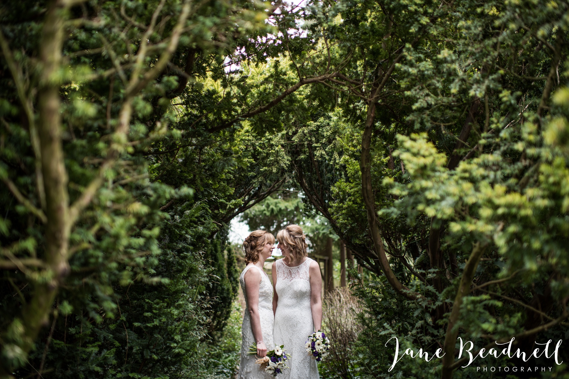 Burnby Hall Gardens wedding photography by Jane Beadnell Photography_0001