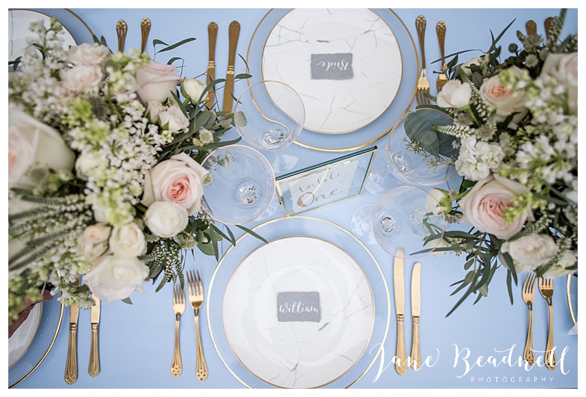 wedding table flowers
