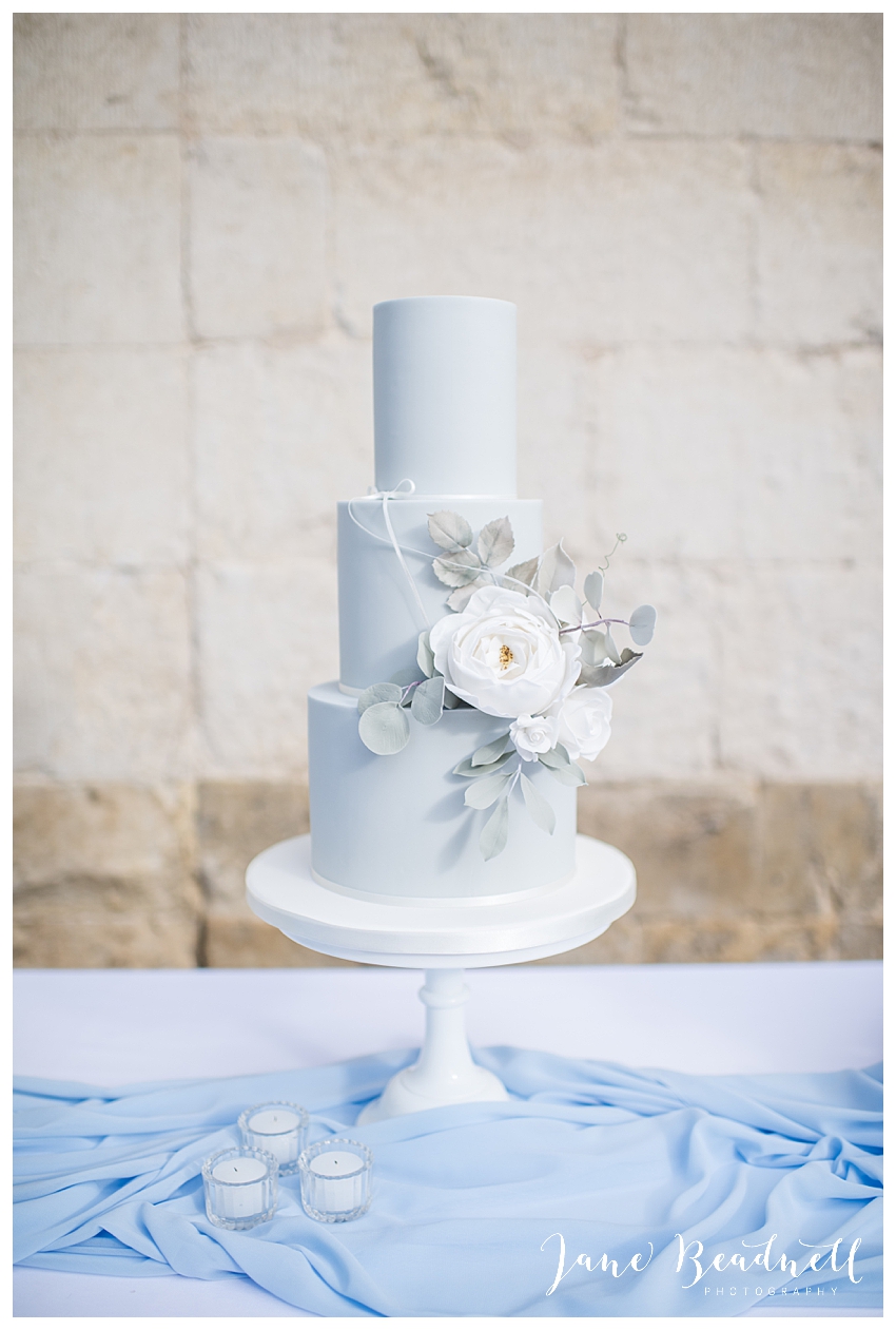 Wedding cake by Poppy Pickering